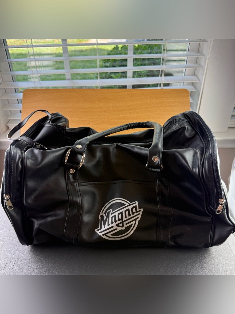 VTG 90s The Strokes Band Magna Cigarettes RJ Reynolds Tobacco Travel Duffel Bag
